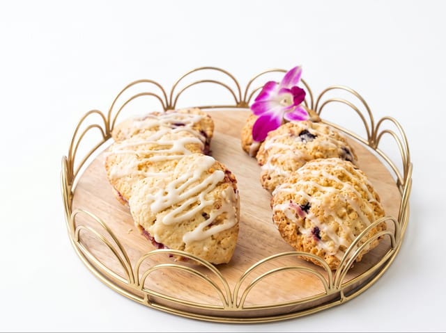 Scones.
