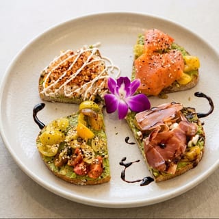 Classic Rose Avo Flight